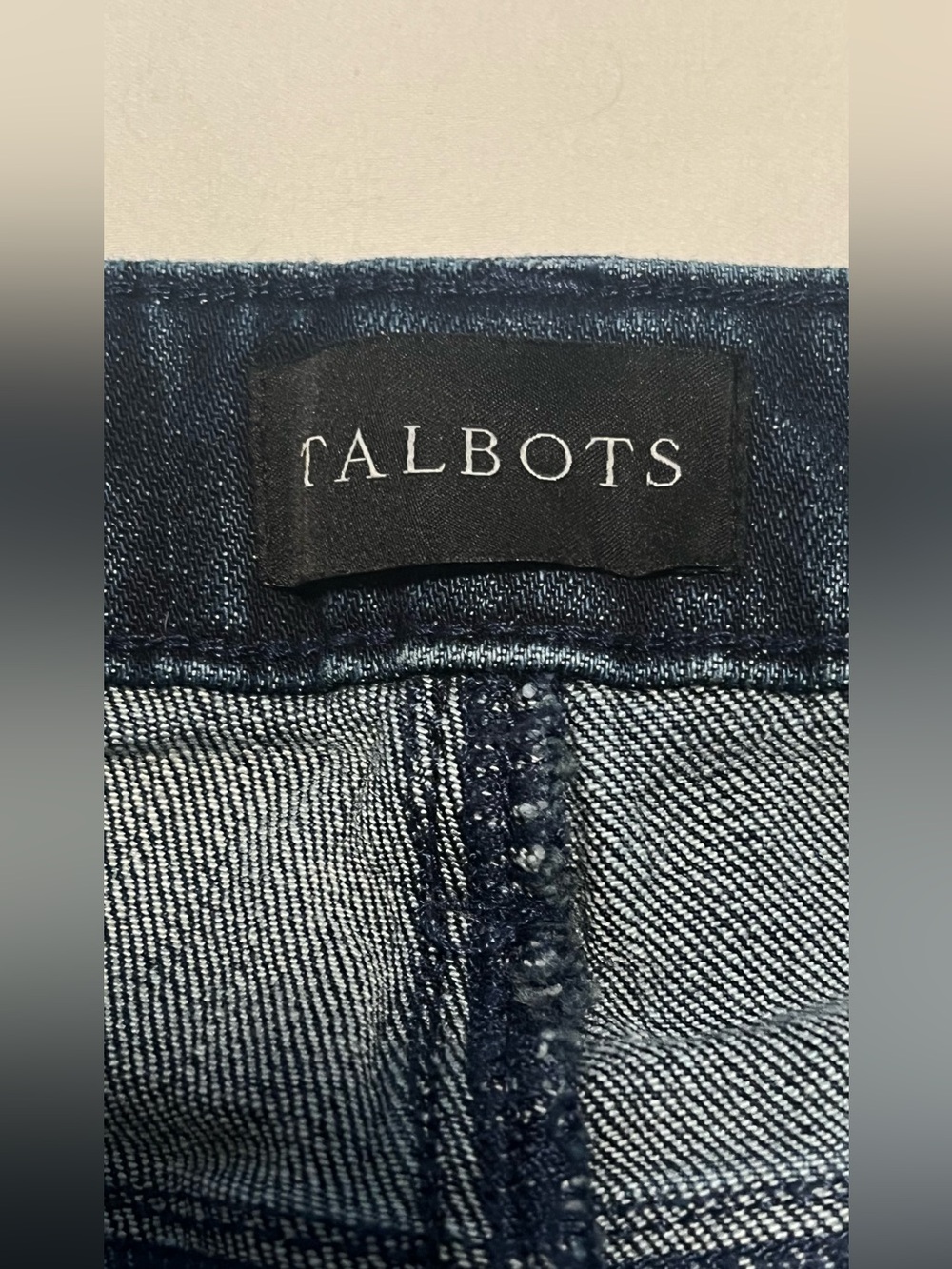 Women’s Petite TALBOTS  Straight Leg Florence Wash High-Rise Jeans Size 12P - Picture 5 of 12